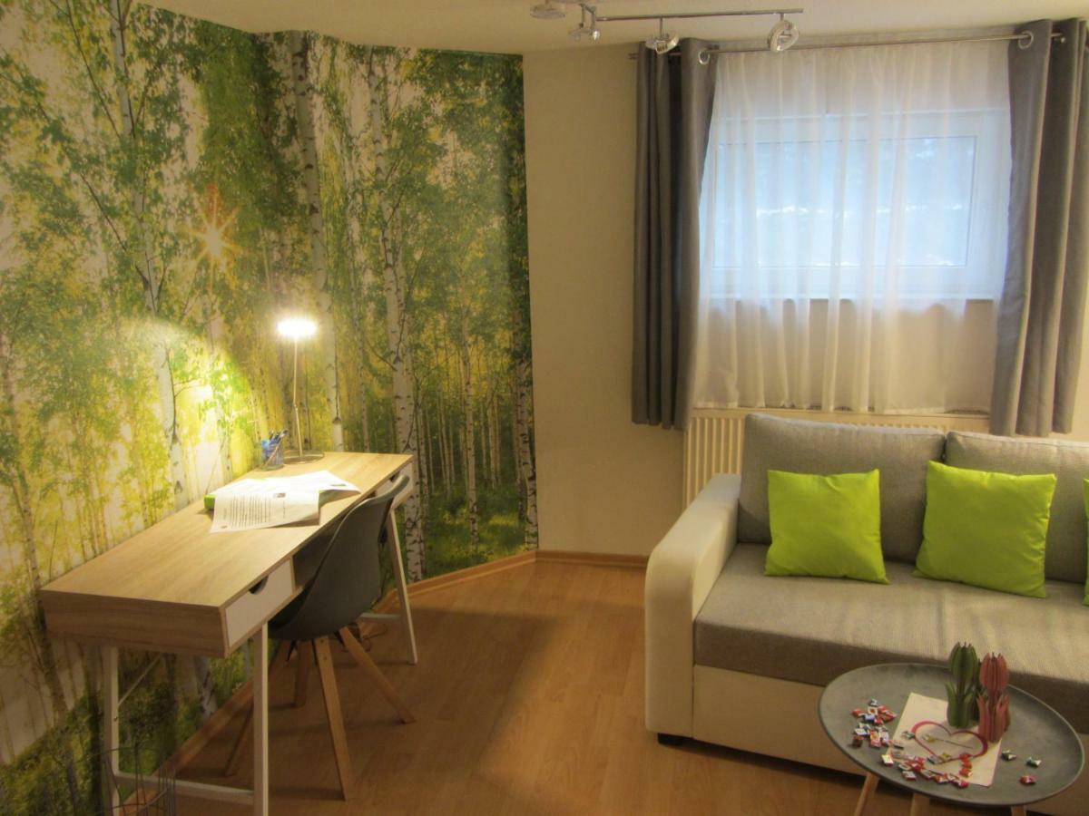 Wohnung Im Dreistaedteeck Neurenberg Buitenkant foto